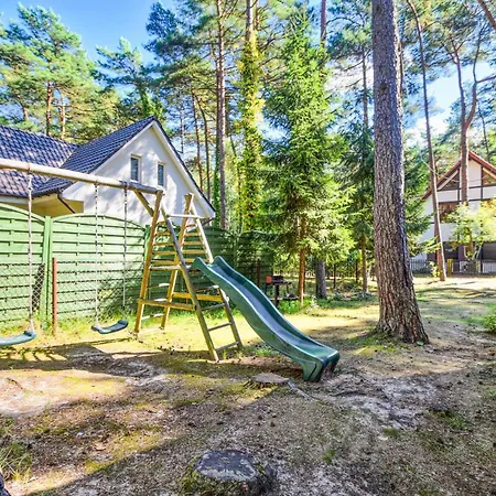 Holiday home Awesome In Pogorzelica With Kitchen *